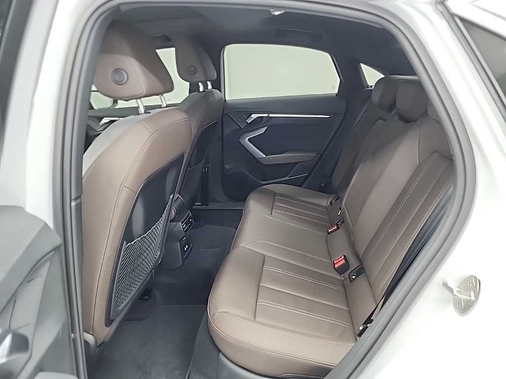아우디 A3 A3(8Y) 40 TFSI 이미지 12