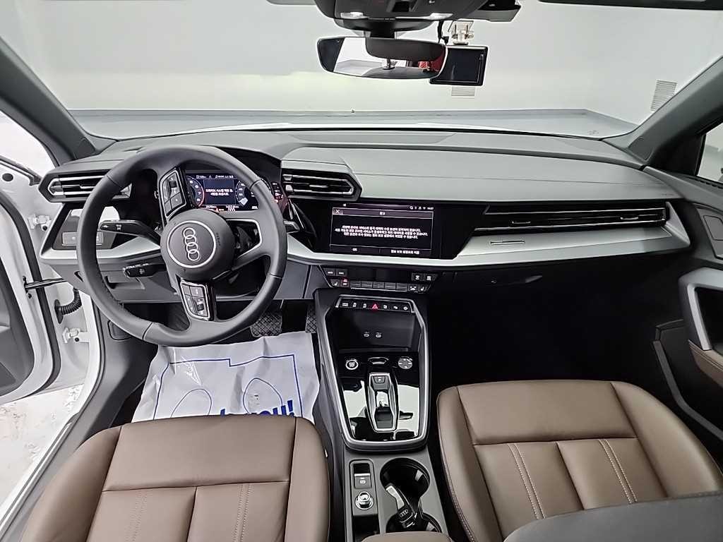 아우디 A3 A3(8Y) 40 TFSI 이미지 7