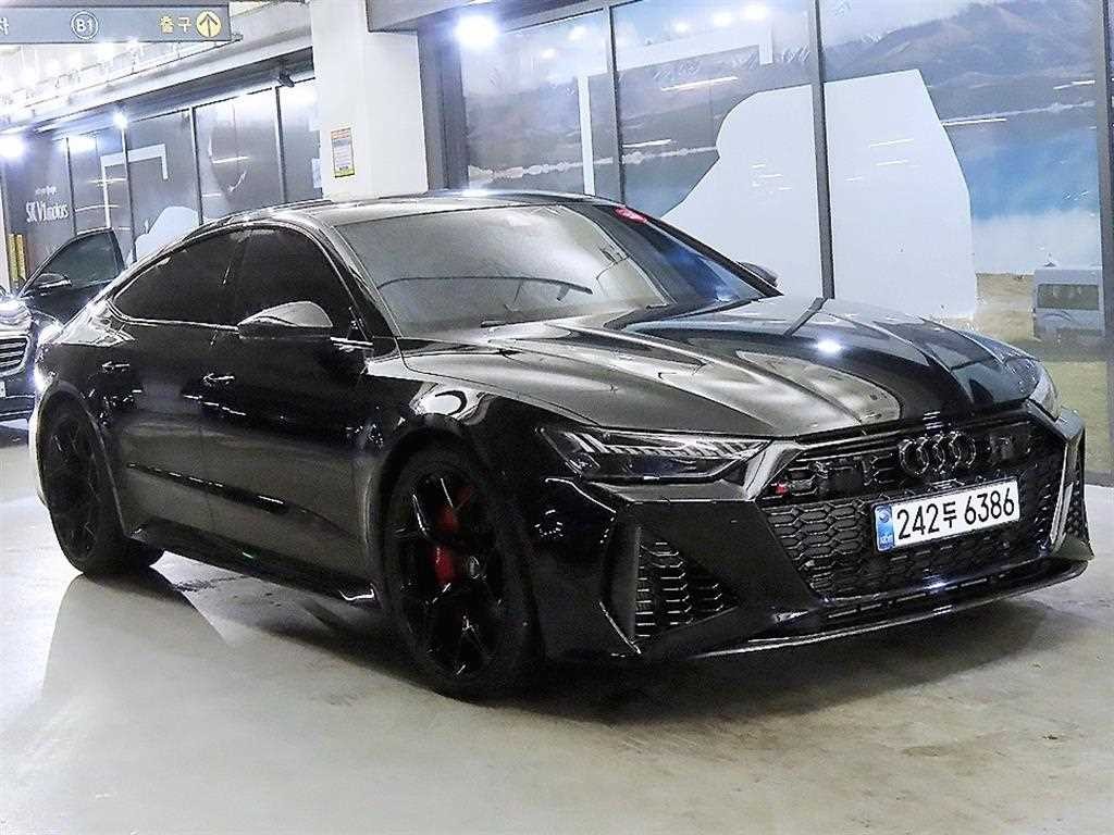 아우디 RS7 RS7 (4K) 4.0 TFSI  콰트로 퍼포먼스 이미지 1