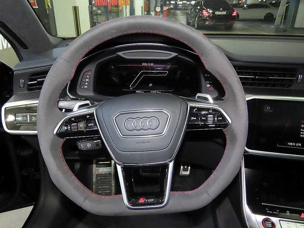 아우디 RS7 RS7 (4K) 4.0 TFSI  콰트로 퍼포먼스 이미지 8