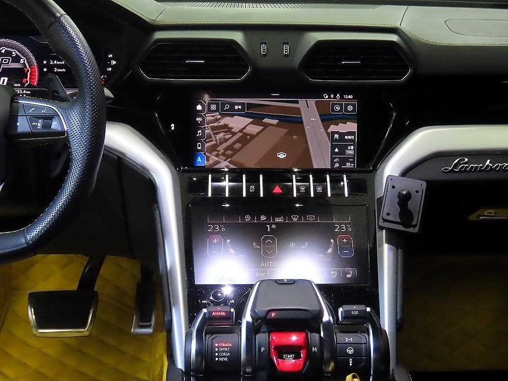 람보르기니 우루스 4.0 V8 이미지 11
