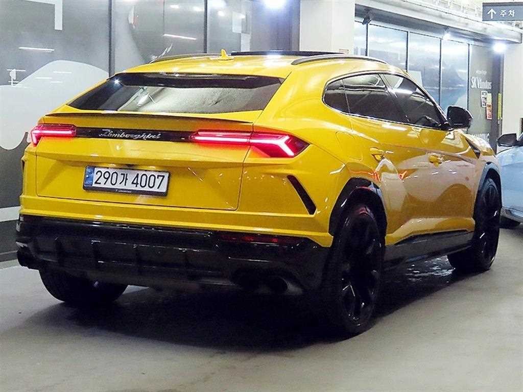 람보르기니 우루스 4.0 V8 이미지 4