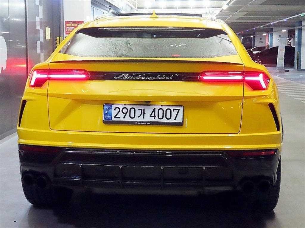람보르기니 우루스 4.0 V8 이미지 5