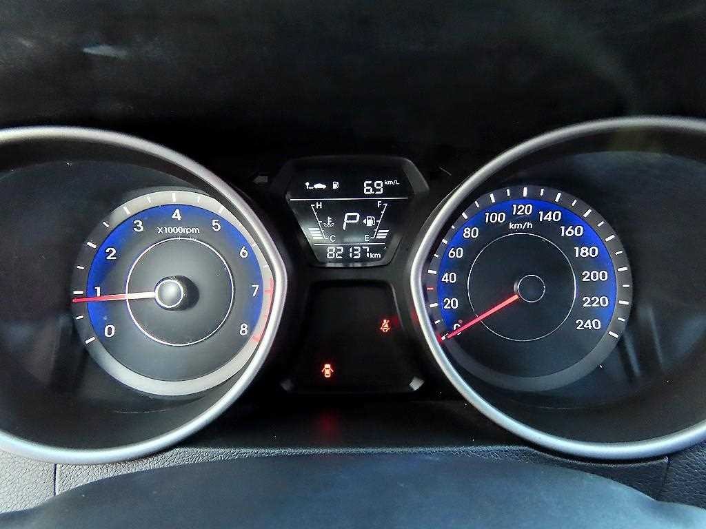 현대 아반떼 더 뉴 아반떼 1.6 GDI 스마트 이미지 9
