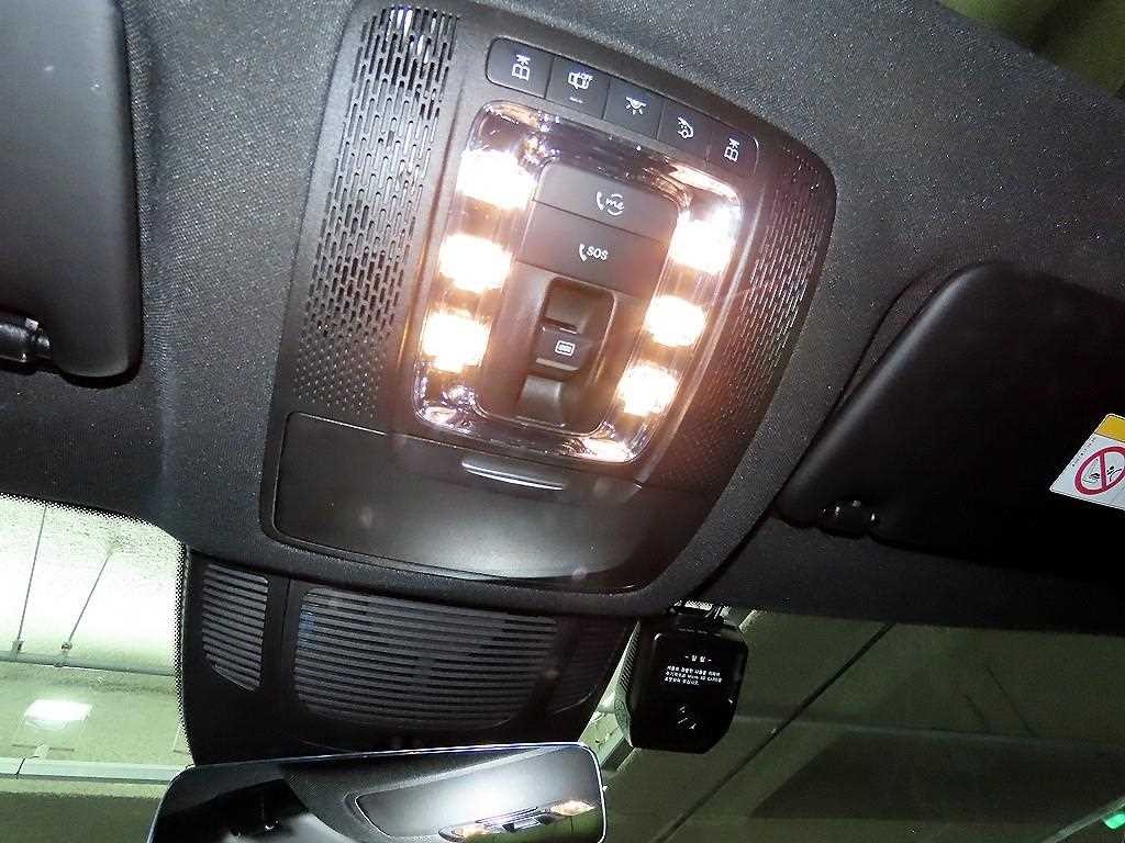벤츠 GLE 클래스 GLE 클래스 W167 GLE 400d 4MATIC 쿠페 이미지 15