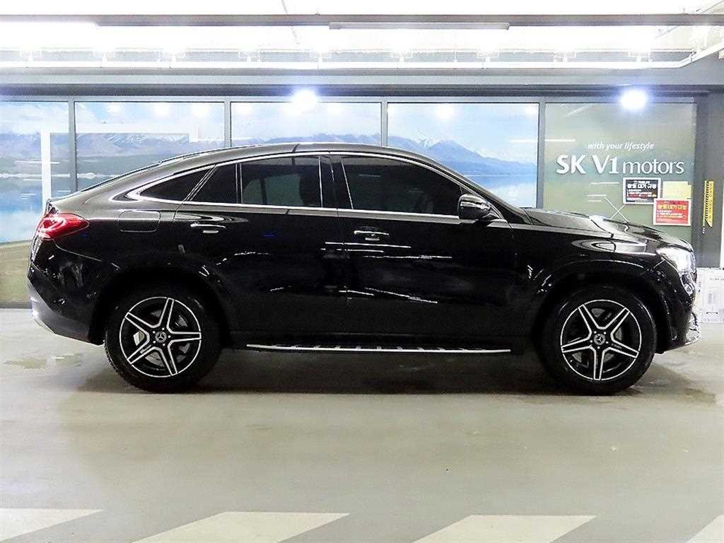벤츠 GLE 클래스 GLE 클래스 W167 GLE 400d 4MATIC 쿠페 이미지 3