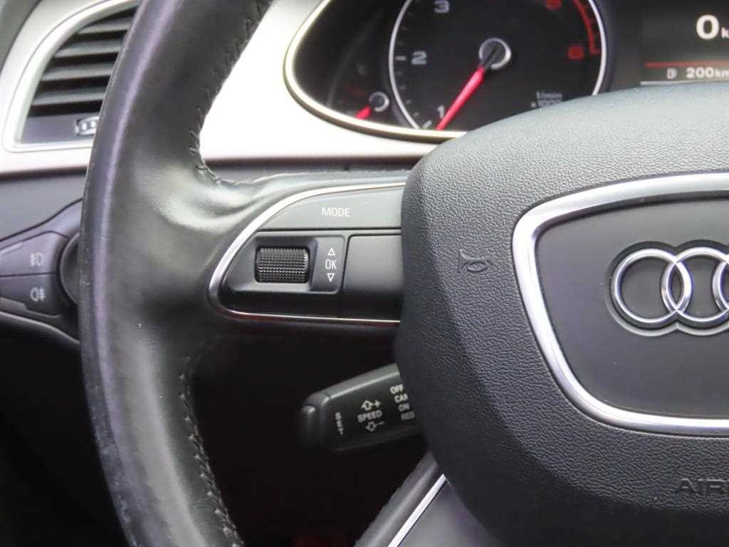 아우디 A4 뉴 A4 2.0 TDI 다이나믹 이미지 10