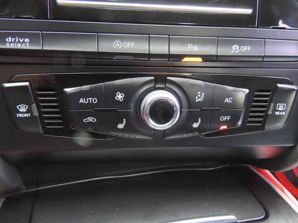 아우디 A4 뉴 A4 2.0 TDI 다이나믹 이미지 16