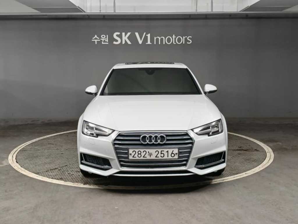 아우디 A4 A4 (B9) 40 TFSI 프리미엄 이미지 1