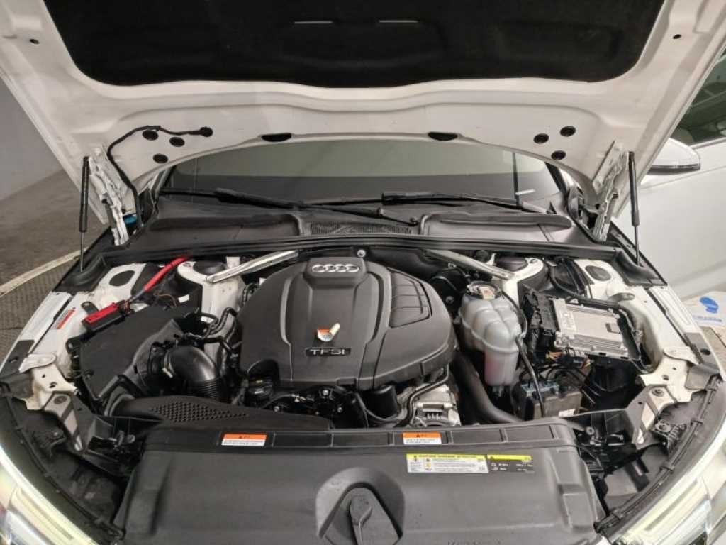 아우디 A4 A4 (B9) 40 TFSI 프리미엄 이미지 19