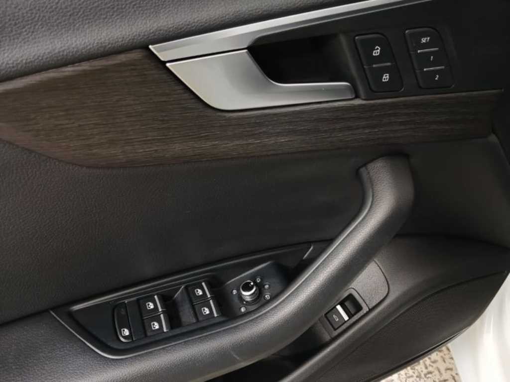 아우디 A4 A4 (B9) 40 TFSI 프리미엄 이미지 9