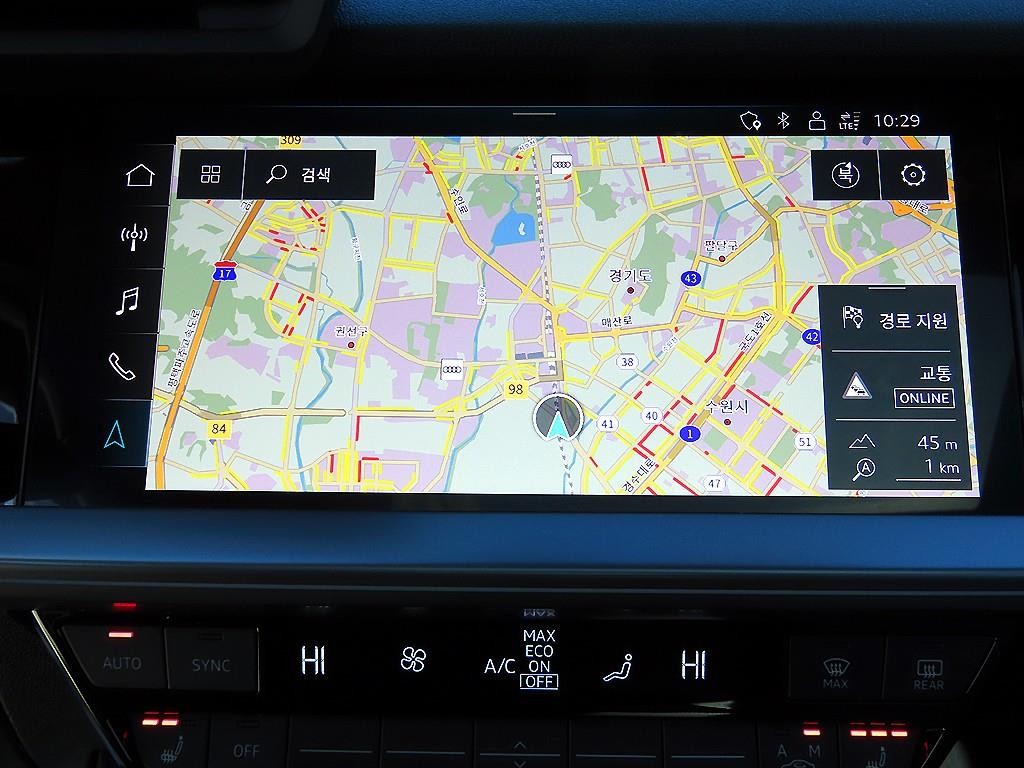 아우디 A3 A3(8Y) 40 TFSI 프리미엄 이미지 15