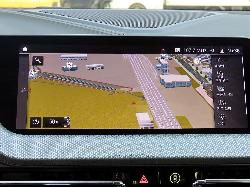 BMW 2시리즈 2시리즈 그란쿠페 (F44) 220i 그란쿠페 스포츠 이미지 14