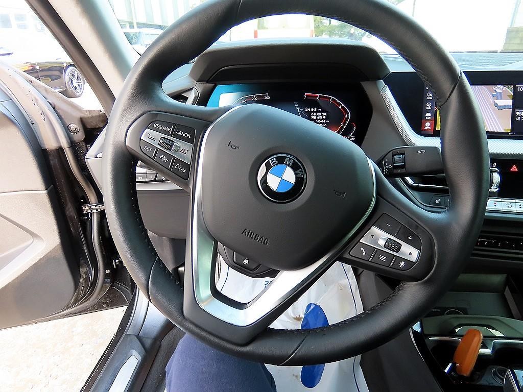 BMW 2시리즈 2시리즈 그란쿠페 (F44) 220i 그란쿠페 스포츠 이미지 8