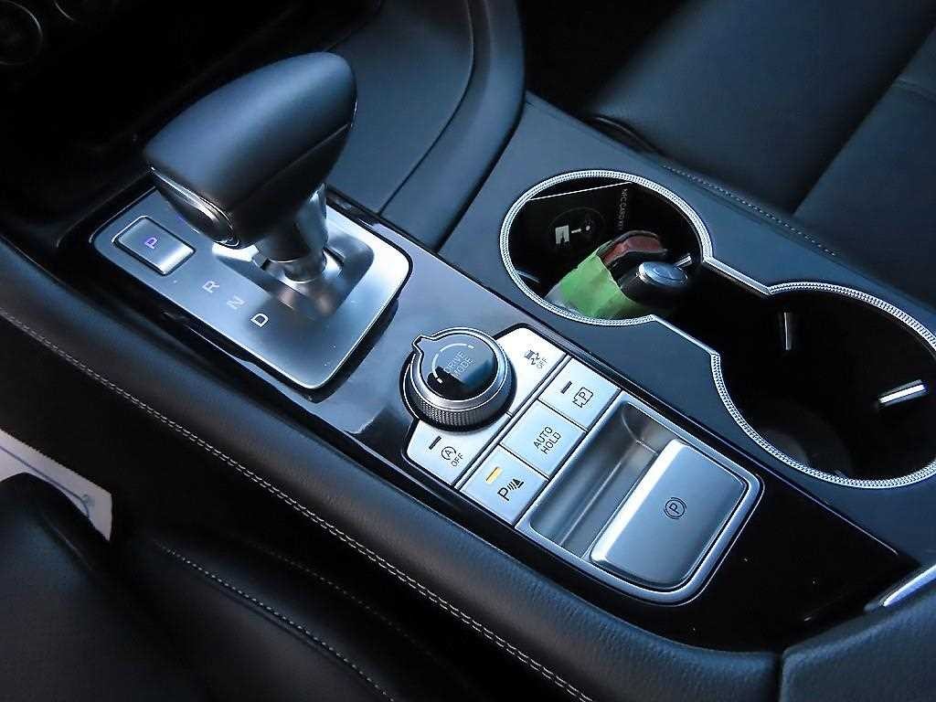 제네시스 G70 더 뉴 G70 가솔린 2.0T 2WD 이미지 11