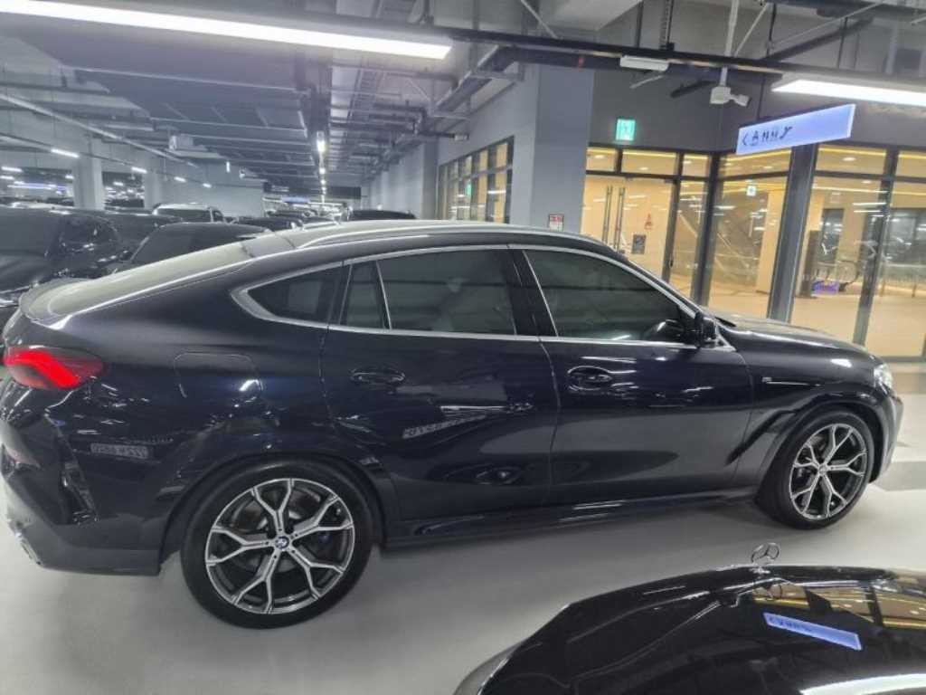 BMW X6 X6 (G06) xDrive 40i M 스포츠 이미지 5
