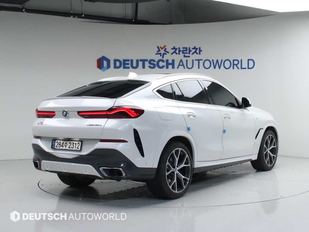 BMW X6 X6 (G06) xDrive 40d M 스포츠 이미지 2