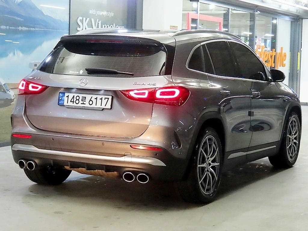 벤츠 GLA 클래스 GLA클래스 H247 GLA45 AMG 4MATIC + 이미지 4