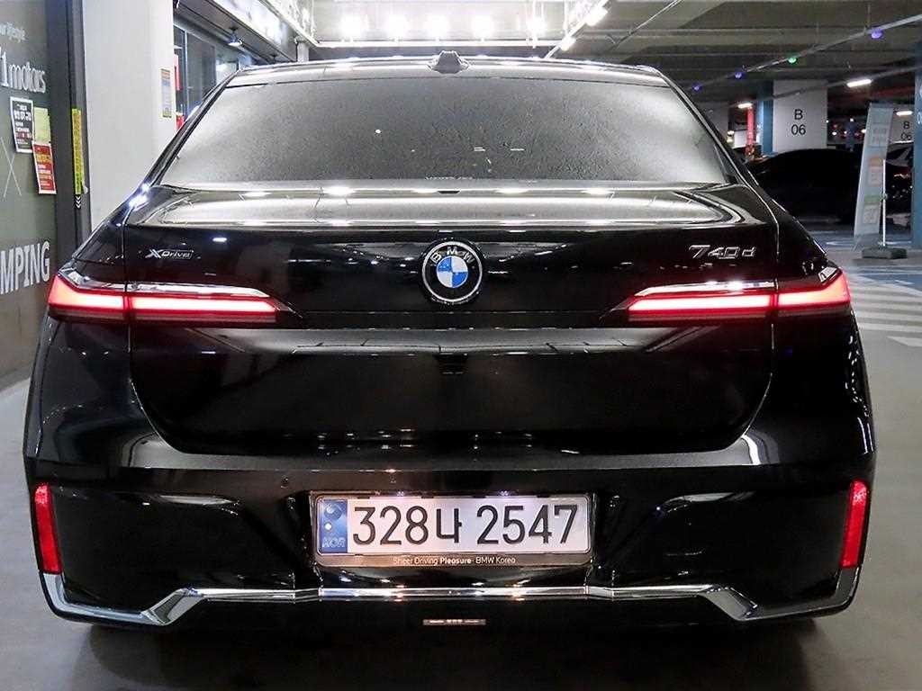 BMW 7시리즈 7시리즈 (G70) 740d xDrive M 스포츠 이미지 5