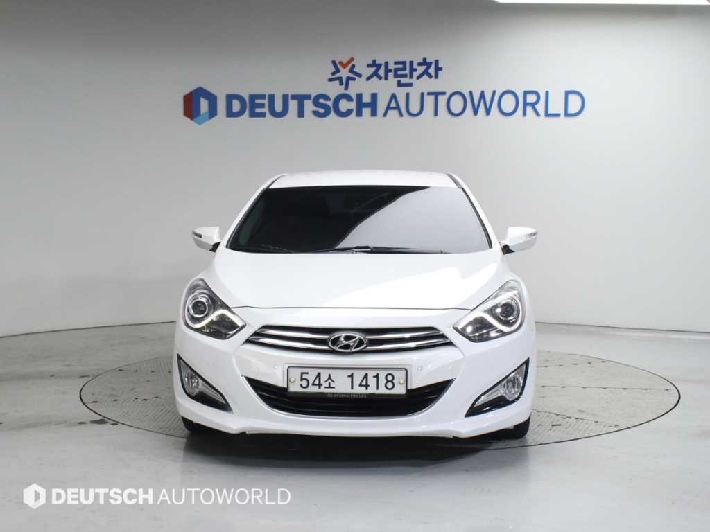 현대 i40 i40Saloon 1.7 VGT SMART 이미지 3