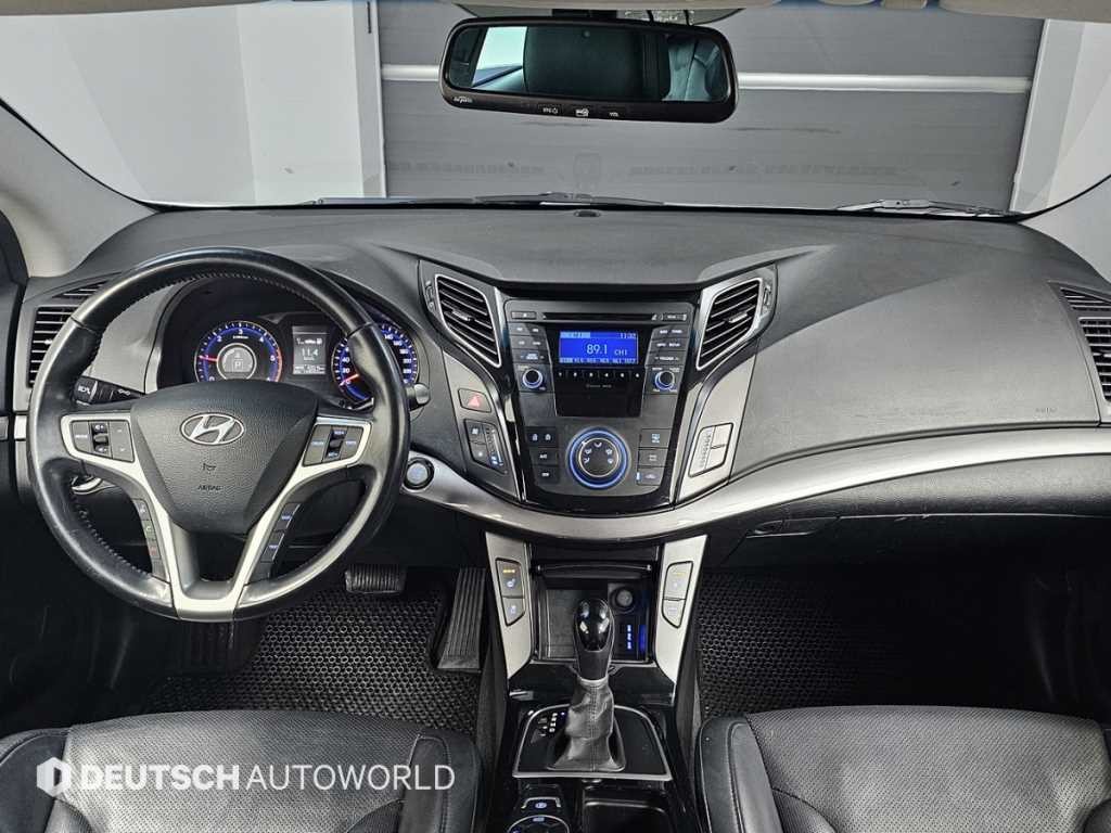 현대 i40 i40Saloon 1.7 VGT SMART 이미지 7