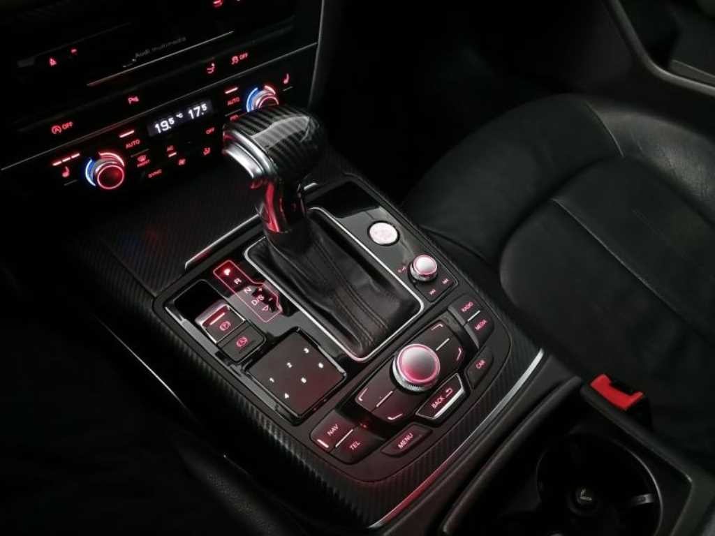 아우디 A7 3.0 TFSI 콰트로 다이나믹 이미지 15