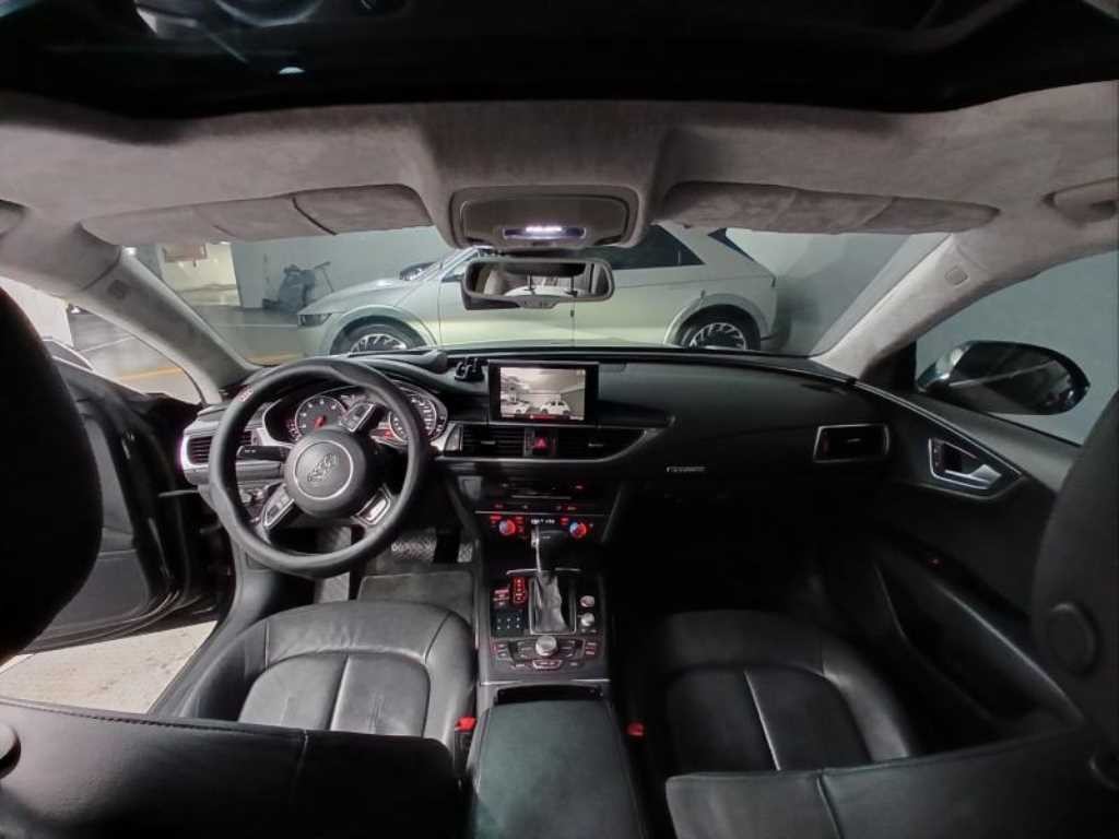 아우디 A7 3.0 TFSI 콰트로 다이나믹 이미지 6