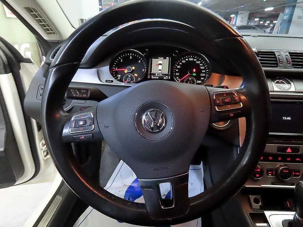 폭스바겐 CC 뉴 CC 2.0 TDI 블루모션 이미지 8