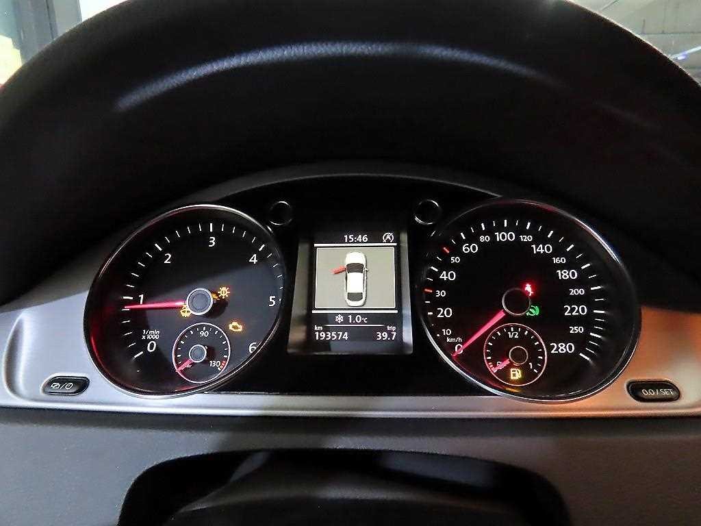 폭스바겐 CC 뉴 CC 2.0 TDI 블루모션 이미지 9