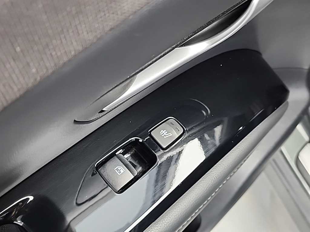 현대 투싼 투싼 (NX4) 가솔린 1.6 터보 4WD 인스퍼레이션 이미지 14