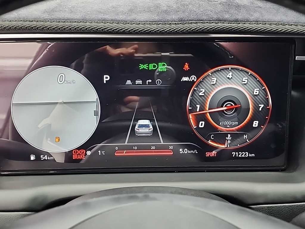 현대 투싼 투싼 (NX4) 가솔린 1.6 터보 4WD 인스퍼레이션 이미지 6