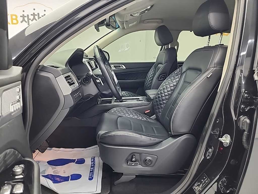 KG모빌리티(쌍용) 렉스턴 올 뉴 렉스턴 (Y450) 디젤 2.2 2WD 프레스티지 이미지 11