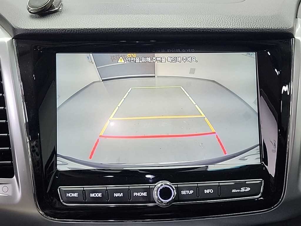 KG모빌리티(쌍용) 렉스턴 올 뉴 렉스턴 (Y450) 디젤 2.2 2WD 프레스티지 이미지 16