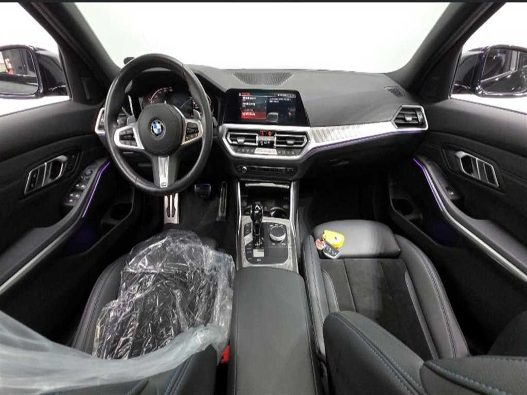 BMW 3시리즈 3시리즈 (G20) 320i M 스포츠 블랙수트 이미지 12