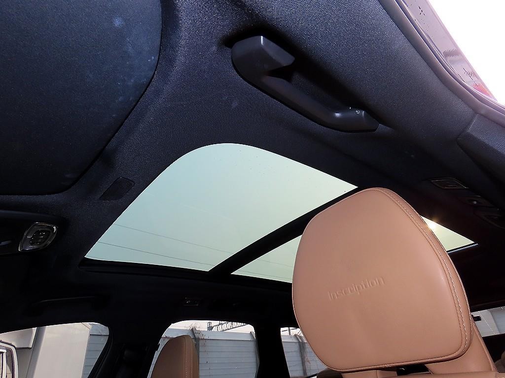 볼보 XC60 XC60(2세대) T6 AWD 인스크립션 이미지 17