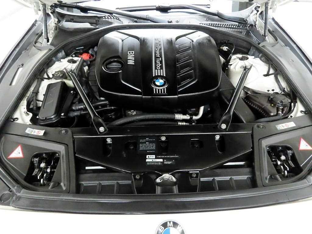 BMW 5시리즈 5시리즈 (F10) 520d 이미지 20