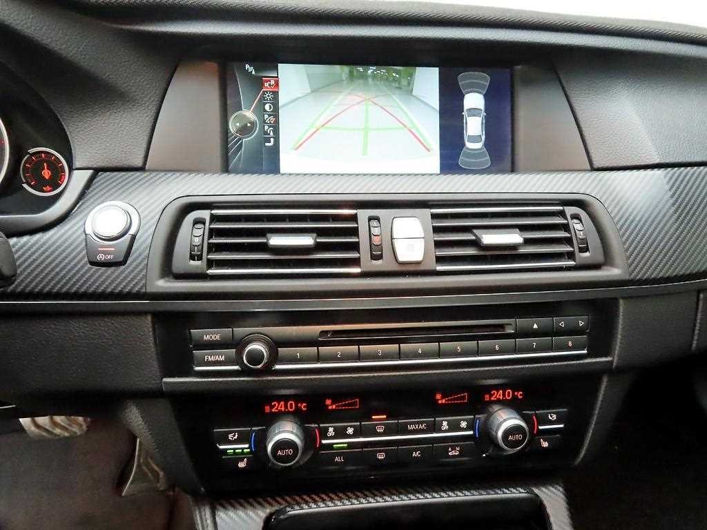 BMW 5시리즈 5시리즈 (F10) 520d 이미지 9