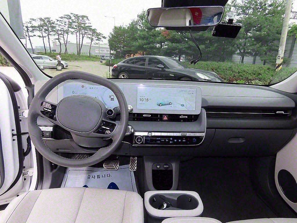 현대 아이오닉 5 롱 레인지 4WD 익스클루시브 이미지 7