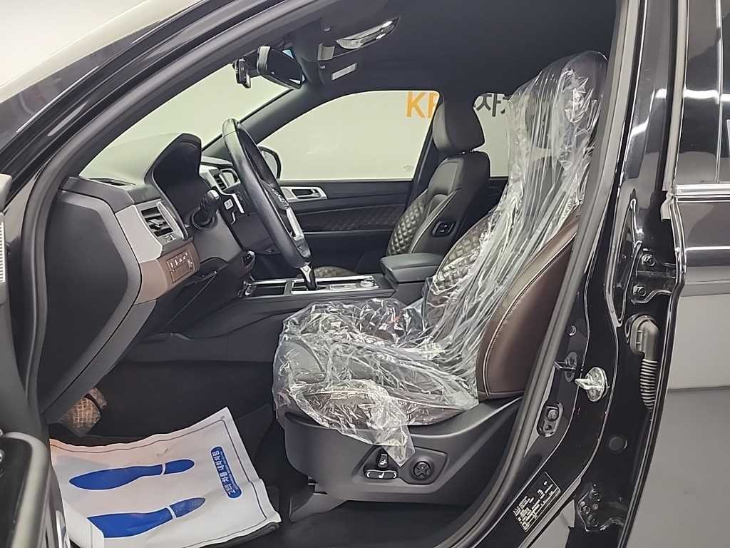 KG모빌리티(쌍용) 렉스턴 올 뉴 렉스턴 (Y450) 디젤 2.2 4WD 프레스티지 이미지 11