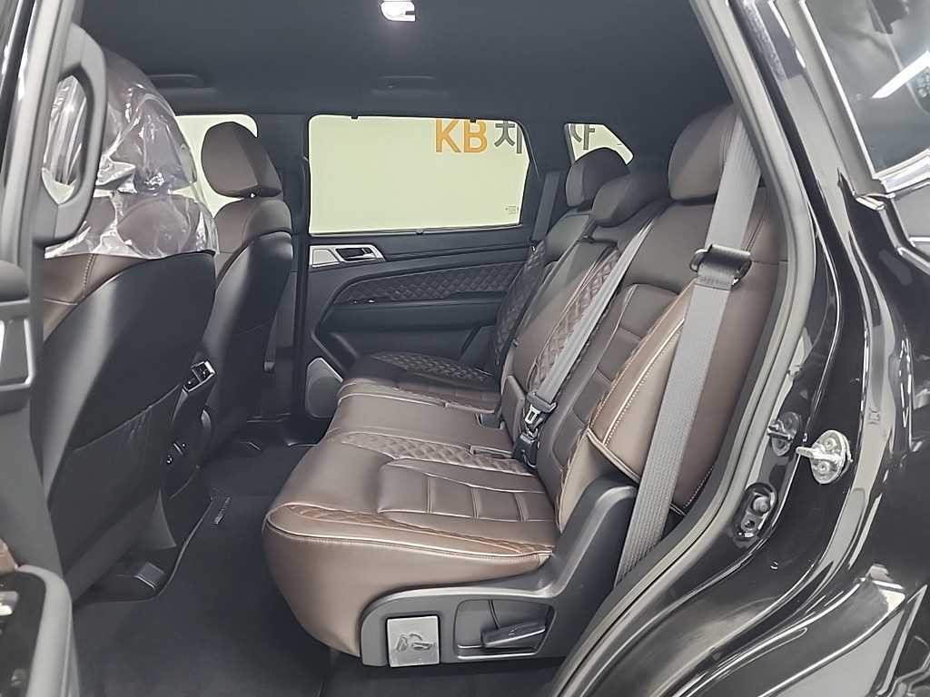 KG모빌리티(쌍용) 렉스턴 올 뉴 렉스턴 (Y450) 디젤 2.2 4WD 프레스티지 이미지 12