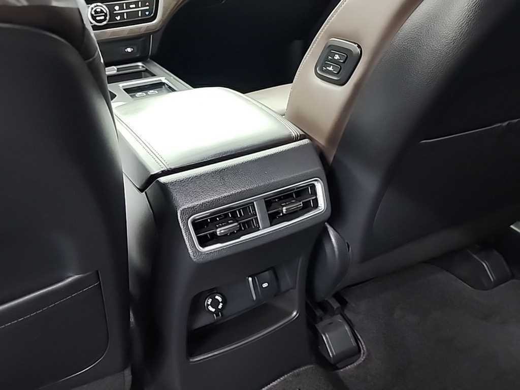 KG모빌리티(쌍용) 렉스턴 올 뉴 렉스턴 (Y450) 디젤 2.2 4WD 프레스티지 이미지 13