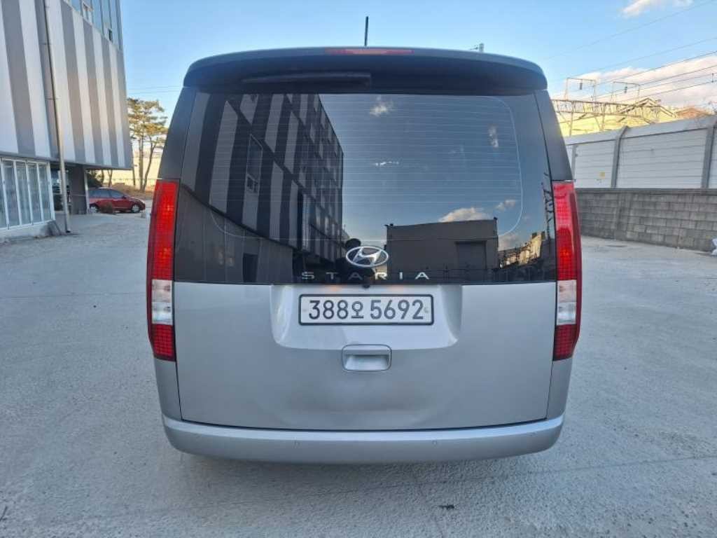 현대 스타리아 2WD 디젤 투어러 모던 9인승 이미지 3