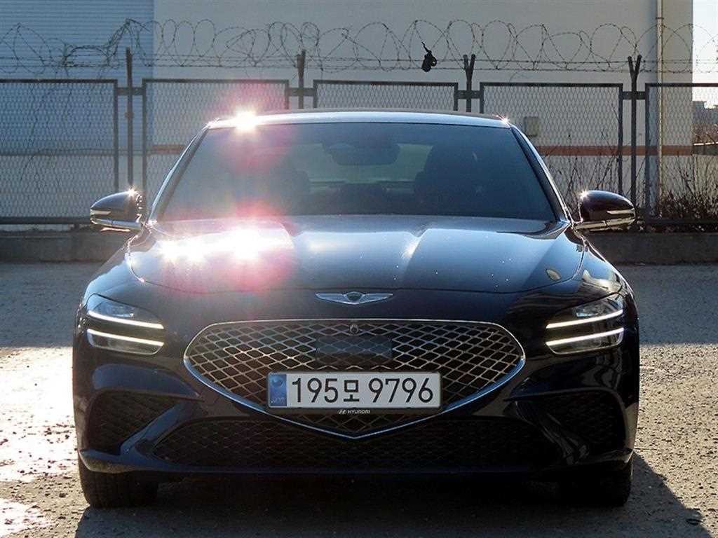 제네시스 G70 더 뉴 G70 가솔린 2.0T 4WD 기본형 이미지 1