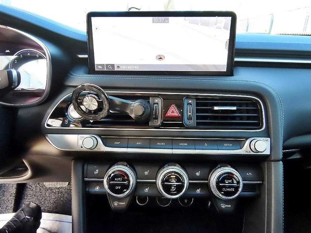 제네시스 G70 더 뉴 G70 가솔린 2.0T 4WD 기본형 이미지 13