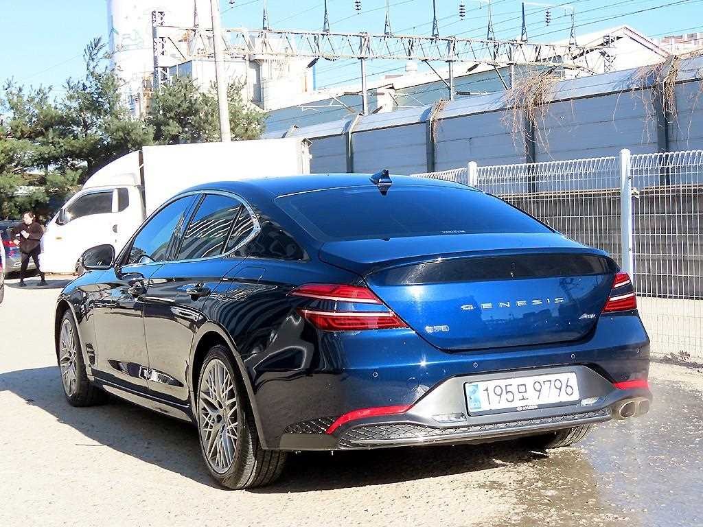 제네시스 G70 더 뉴 G70 가솔린 2.0T 4WD 기본형 이미지 3
