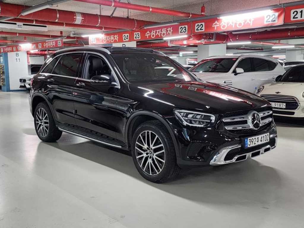 벤츠 GLC 클래스 GLC클래스 X253 GLC 300 e 4MATIC 이미지 3