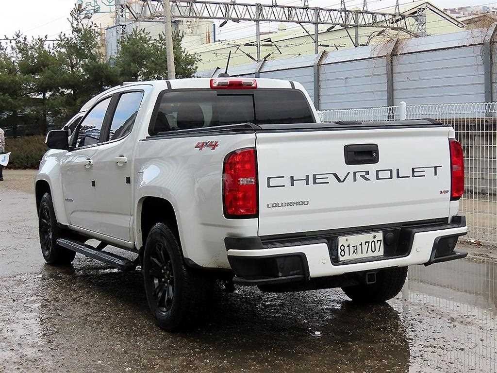 쉐보레 콜로라도 3.6 익스트림-X 4WD 이미지 3