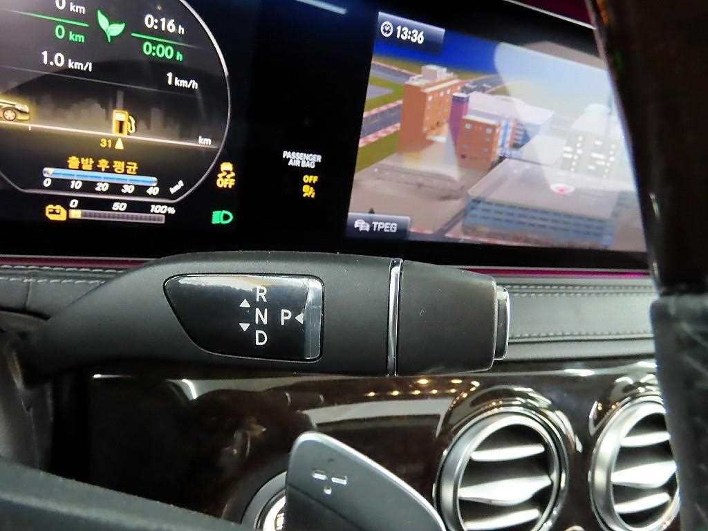 벤츠 S 클래스 S클래스-W222 S 560eL 이미지 10