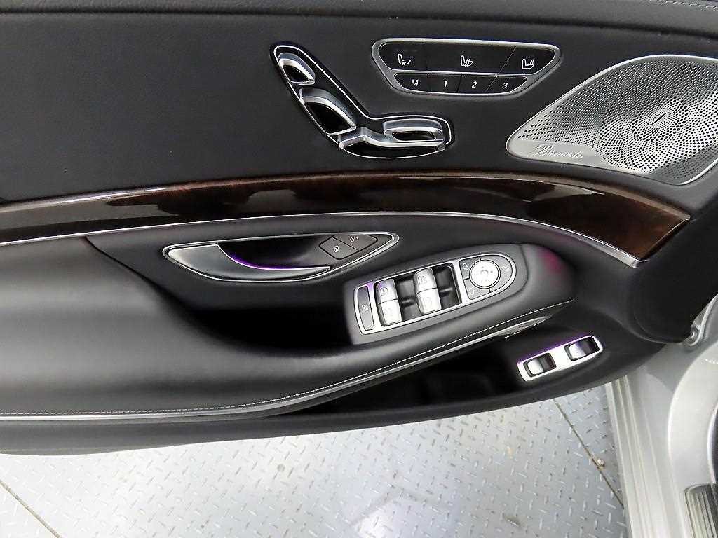 벤츠 S 클래스 S클래스-W222 S 560eL 이미지 11