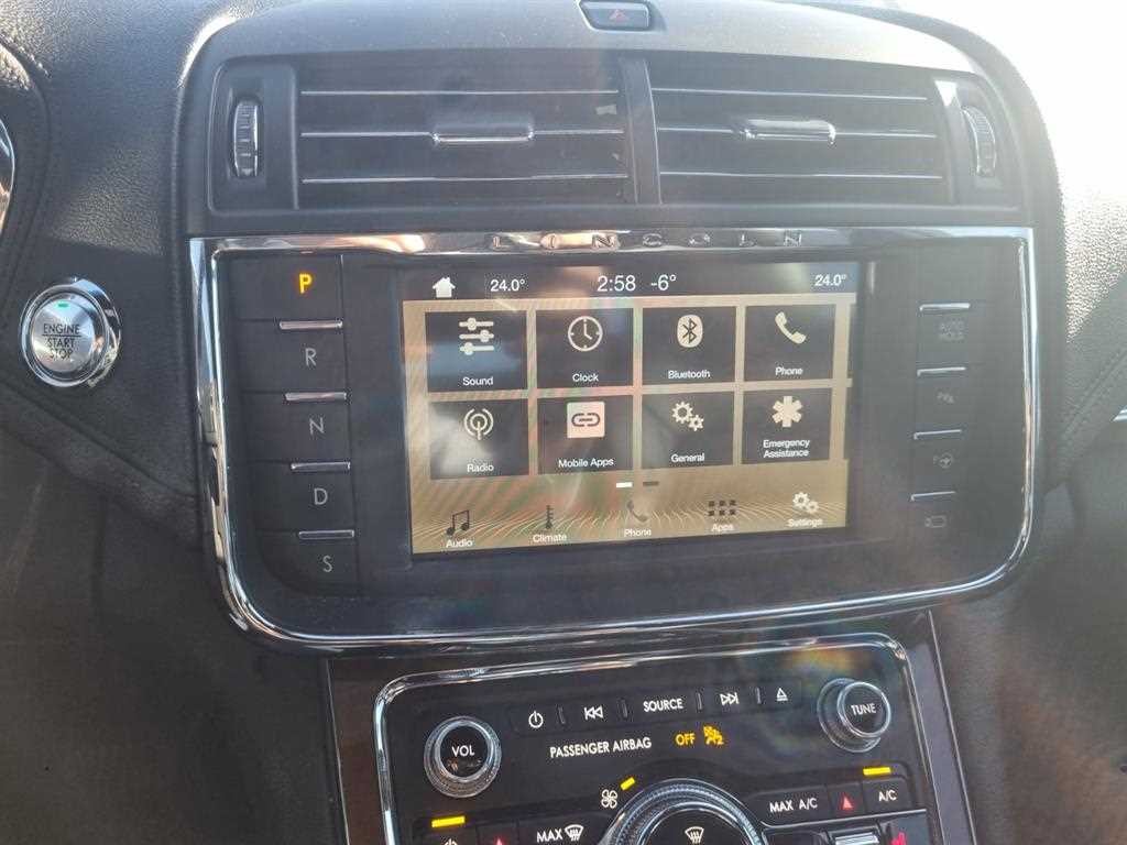 링컨 컨티넨탈 컨티넨탈 10세대 3.0 AWD 이미지 7